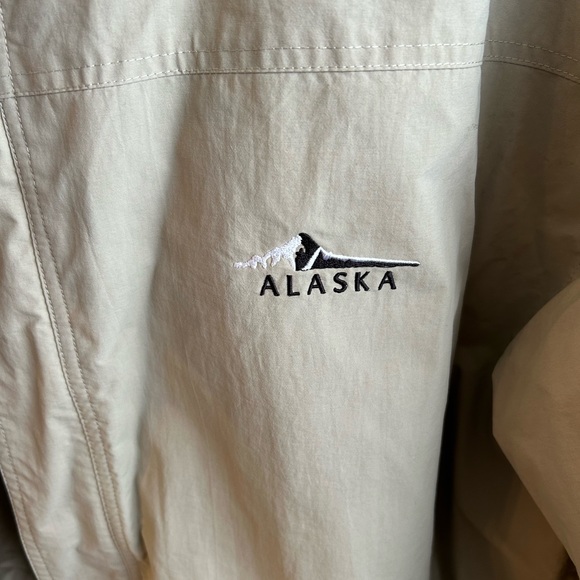 Never been worn Pure Alaska hooded lined XXL jacket - Picture 9 of 11